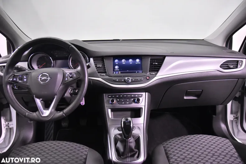 Opel Astra din 2020 cu 71.775 km - oferta OPE184230 - foto 9