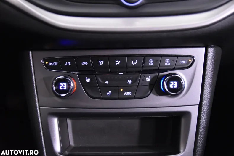 Opel Astra din 2020 cu 71.775 km - oferta OPE184230 - foto 18