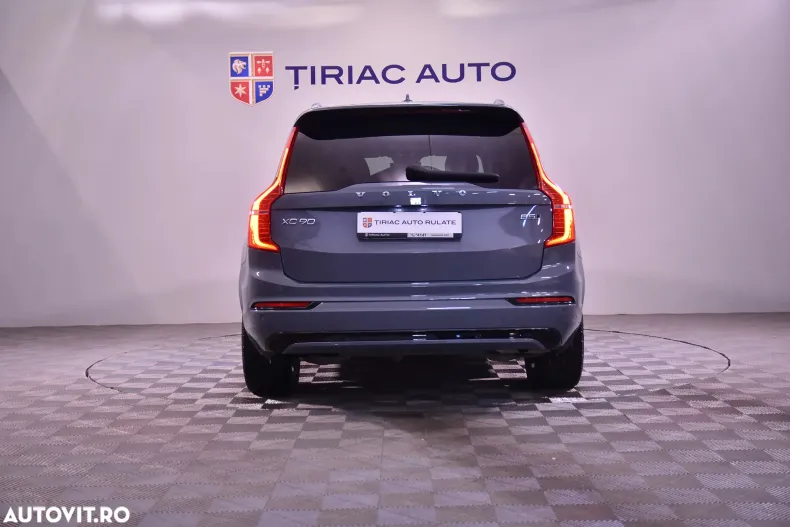 Volvo XC90 din 2022 cu 80.259 km - oferta VOL184232 - foto 4