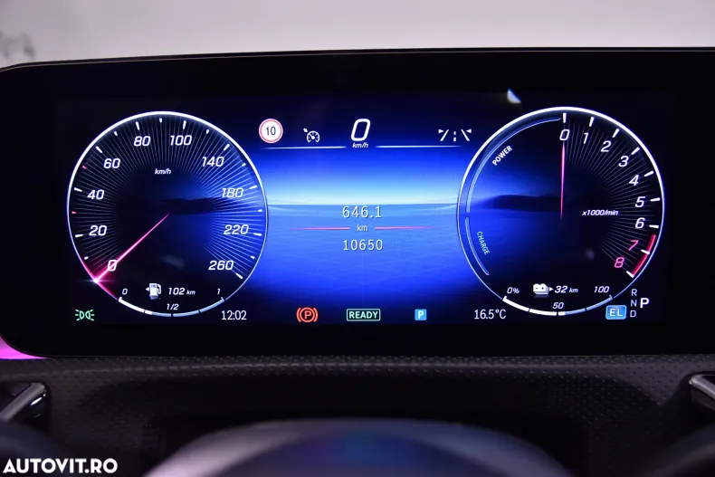 Mercedes-Benz CLA (Clasa CLA) din 2024 cu 10.650 km - oferta MER184243 - foto 11