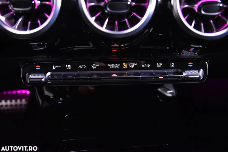 Mercedes-Benz CLA (Clasa CLA) din 2024 cu 10.650 km - oferta MER184243 - foto 20