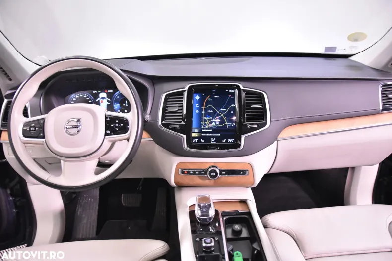 Volvo XC90 din 2021 cu 125.685 km - oferta VOL184278 - foto 9