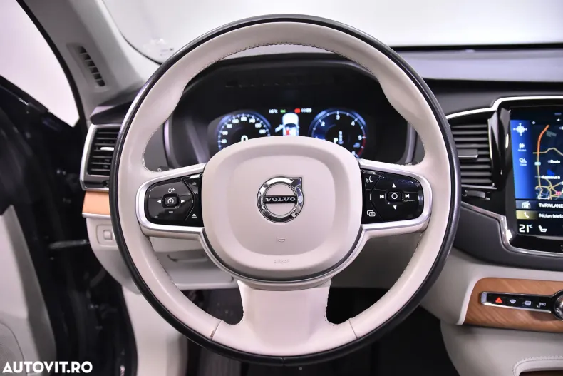 Volvo XC90 din 2021 cu 125.685 km - oferta VOL184278 - foto 17