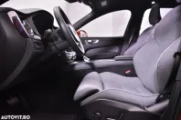 Volvo XC60 din 2021 cu 123.891 km - oferta VOL184287 - foto 22