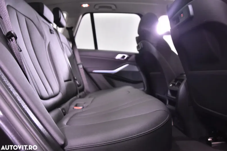 BMW X5 (Seria X) din 2021 cu 106.557 km - oferta BMW184288 - foto 12