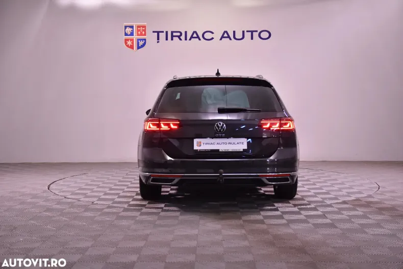 Volkswagen Passat din 2022 cu 135.713 km - oferta VOL184305 - foto 4