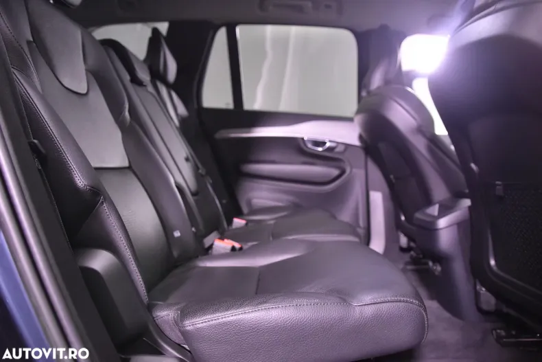 Volvo XC90 din 2022 cu 73.218 km - oferta VOL184308 - foto 12