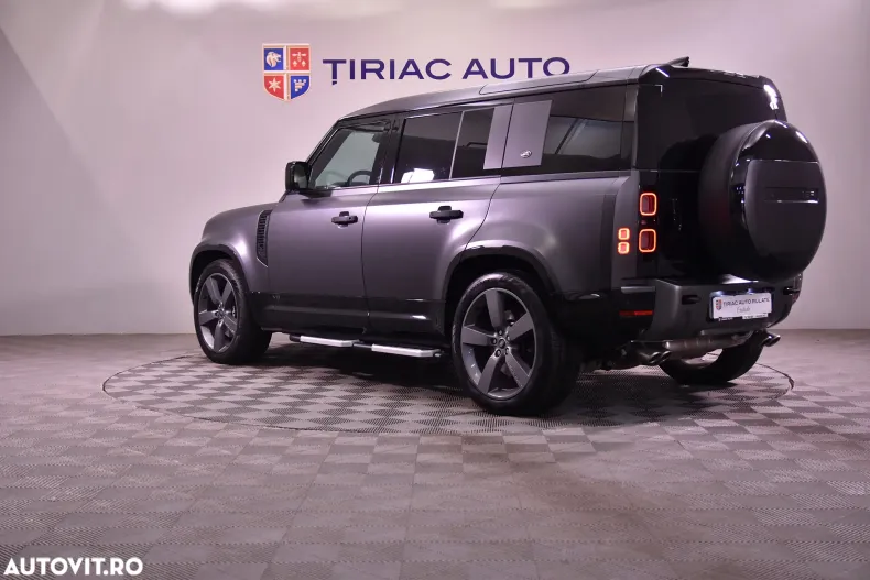 Land Rover Defender din 2024 cu 33.823 km - oferta LAN184333 - foto 3