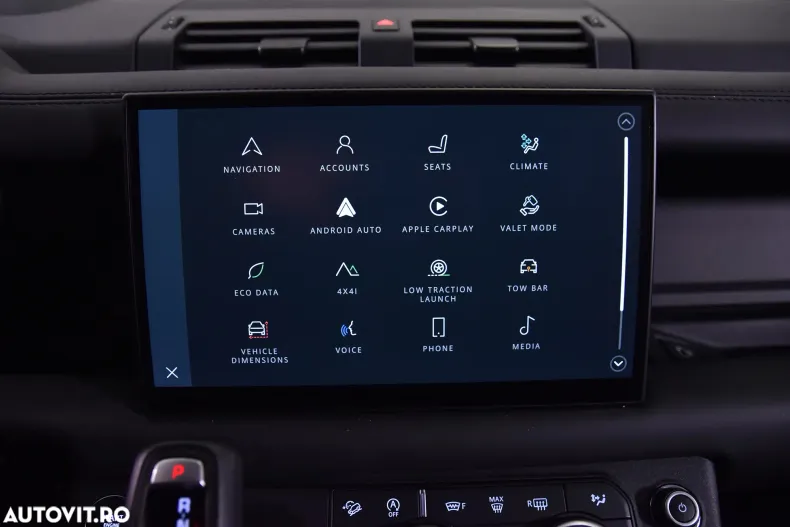 Land Rover Defender din 2024 cu 33.823 km - oferta LAN184333 - foto 17