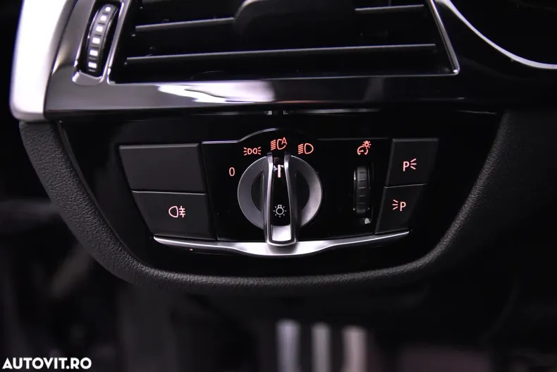 BMW Seria 5 din 2021 cu 82.760 km - oferta BMW184335 - foto 16