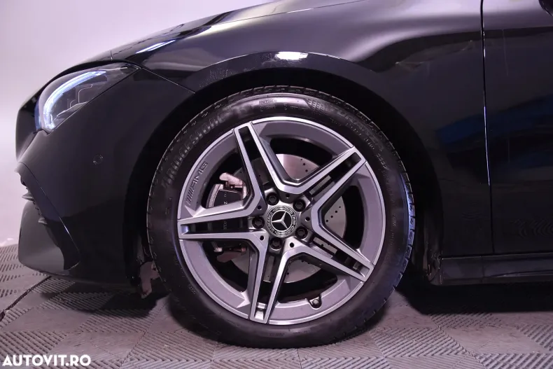 Mercedes-Benz CLA (Clasa CLA) din 2024 cu 39.882 km - oferta MER184337 - foto 14