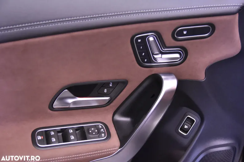 Mercedes-Benz CLA (Clasa CLA) din 2024 cu 39.882 km - oferta MER184337 - foto 15