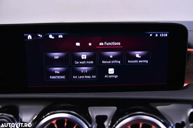 Mercedes-Benz CLA (Clasa CLA) din 2024 cu 39.882 km - oferta MER184337 - foto 20