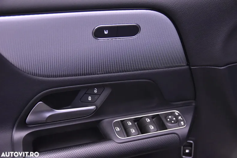 Mercedes-Benz GLA din 2022 cu 41.618 km - oferta MER184344 - foto 14