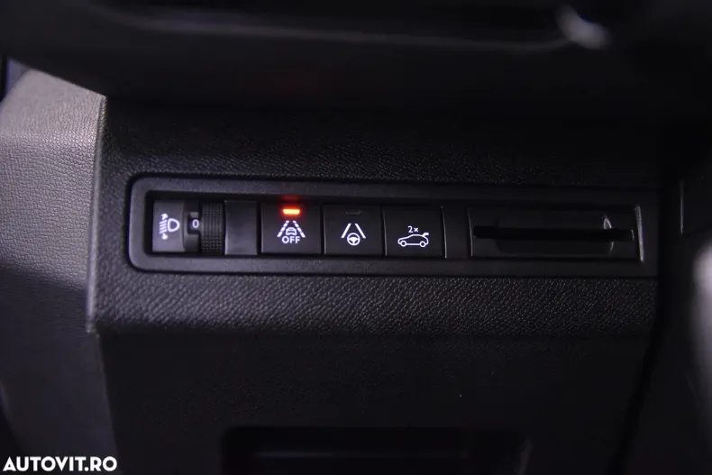 Peugeot 3008 din 2021 cu 114.179 km - oferta PEU184355 - foto 15