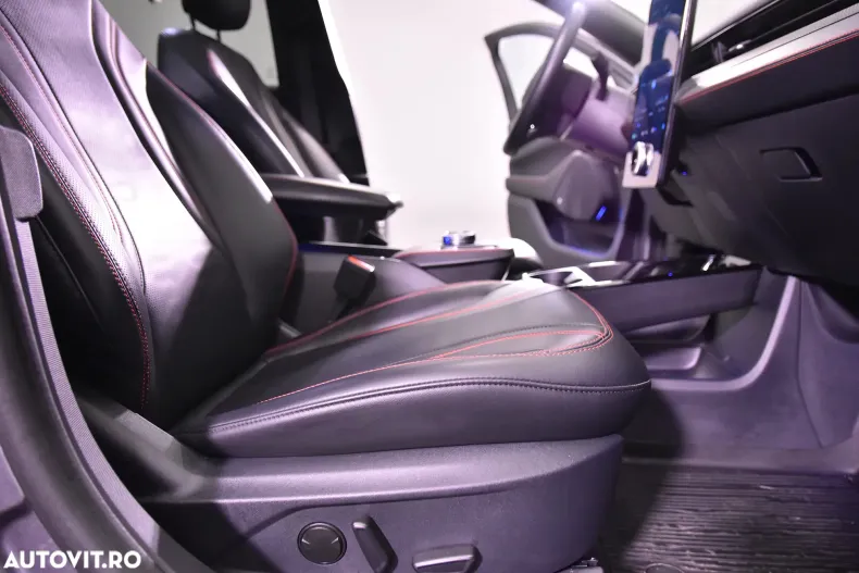 Ford Mustang Mach-E din 2021 cu 54.764 km - oferta FOR184356 - foto 11