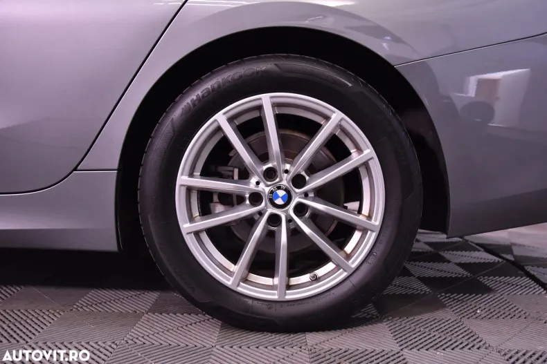BMW Seria 3 din 2023 cu 77.735 km - oferta BMW184399 - foto 13