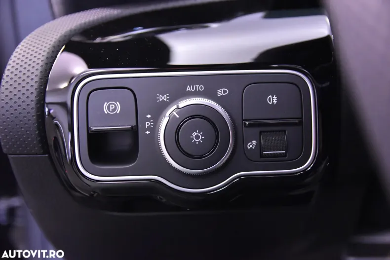 Mercedes-Benz CLA (Clasa CLA) din 2024 cu 10.101 km - oferta MER184403 - foto 15