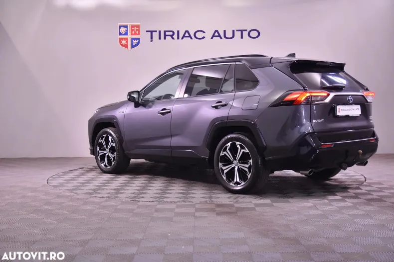 Toyota RAV4 din 2020 cu 105.979 km - oferta TOY184408 - foto 3