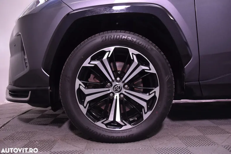 Toyota RAV4 din 2020 cu 105.979 km - oferta TOY184408 - foto 13