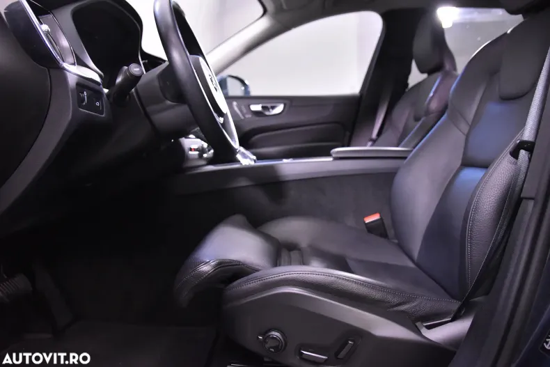 Volvo XC60 din 2020 cu 100.909 km - oferta VOL184415 - foto 22