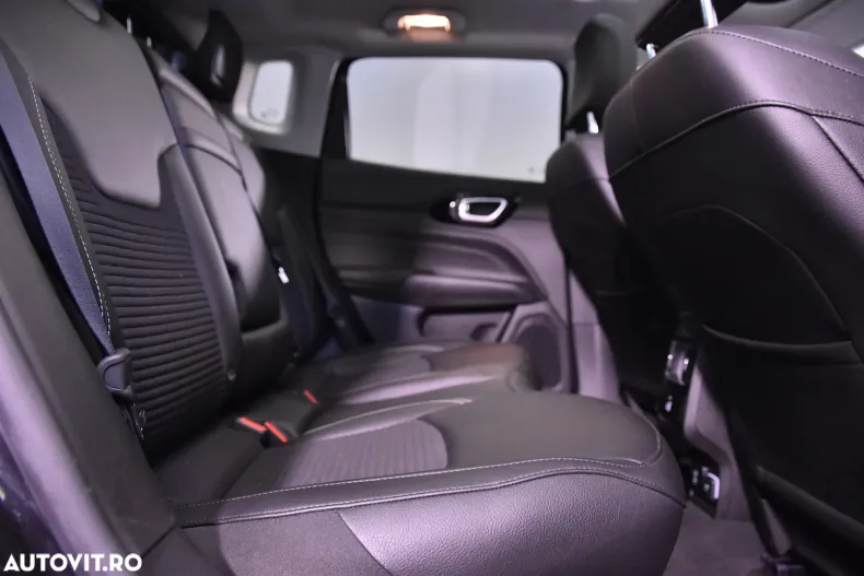 Jeep Compass din 2021 cu 42.853 km - oferta JEE184428 - foto 7
