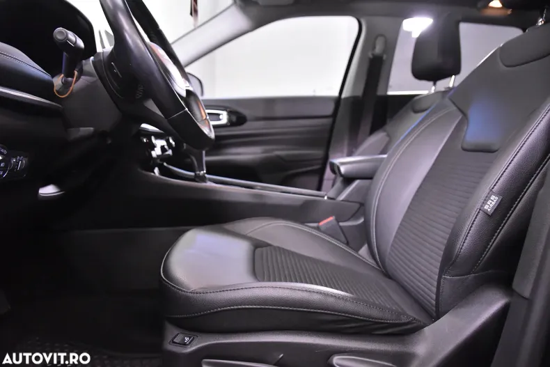Jeep Compass din 2021 cu 42.853 km - oferta JEE184428 - foto 18