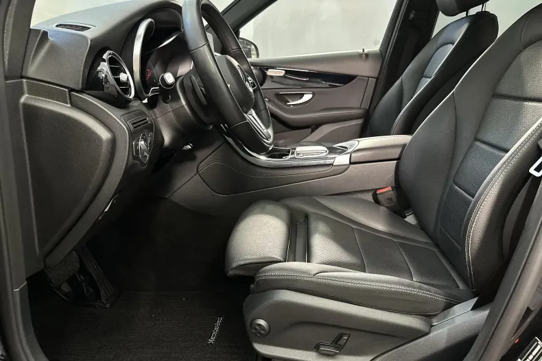 Mercedes-Benz GLC din 2020 cu 135.691 km - oferta MER184439 - foto 23