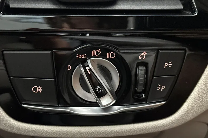 BMW Seria 5 din 2021 cu 94.579 km - oferta BMW184440 - foto 15