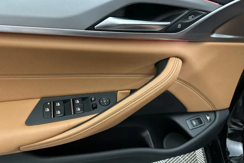 BMW Seria 5 din 2021 cu 125.530 km - oferta BMW184446 - foto 13