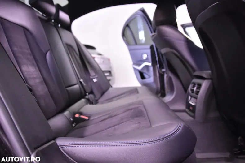 BMW Seria 3 din 2023 cu 92.229 km - oferta BMW184456 - foto 12