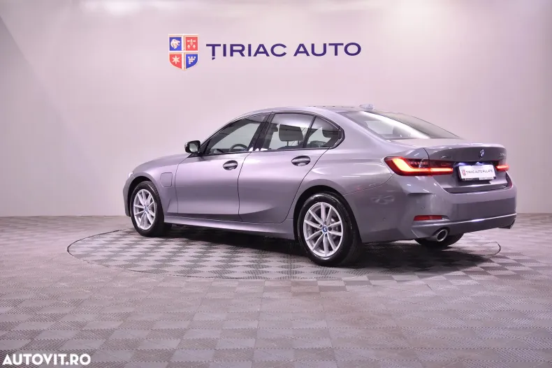 BMW Seria 3 din 2023 cu 16.493 km - oferta BMW184471 - foto 3