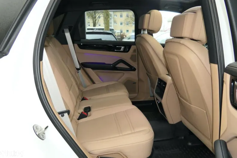 Porsche Cayenne din 2022 cu 72.000 km - oferta POR184482 - foto 32