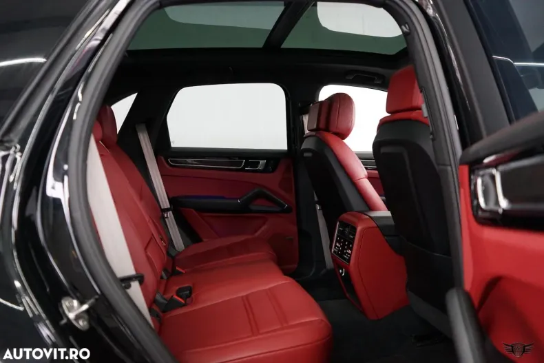Porsche Cayenne din 2022 cu 97.400 km - oferta POR184484 - foto 20