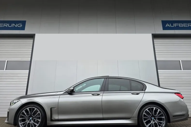 BMW Seria 7 din 2021 cu 106.700 km - oferta BMW184485 - foto 33