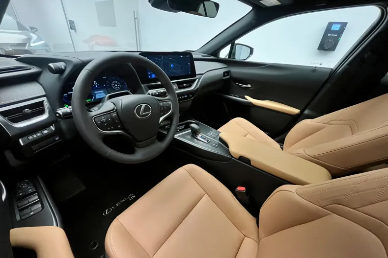 Lexus UX din 2025 cu 3.500 km - oferta LEX184488 - foto 12