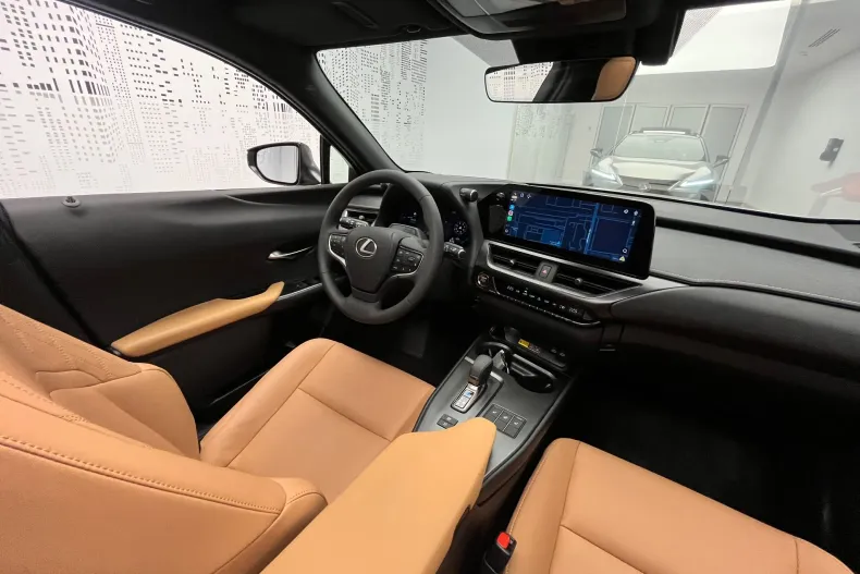 Lexus UX din 2025 cu 3.500 km - oferta LEX184488 - foto 15