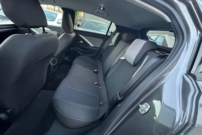 Opel Astra din 2023 cu 81.000 km - oferta OPE184490 - foto 11