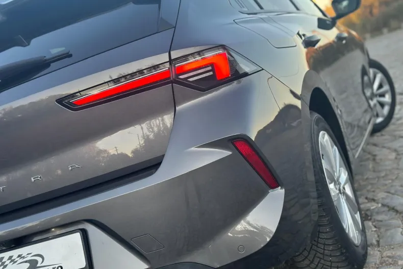 Opel Astra din 2023 cu 81.000 km - oferta OPE184490 - foto 13