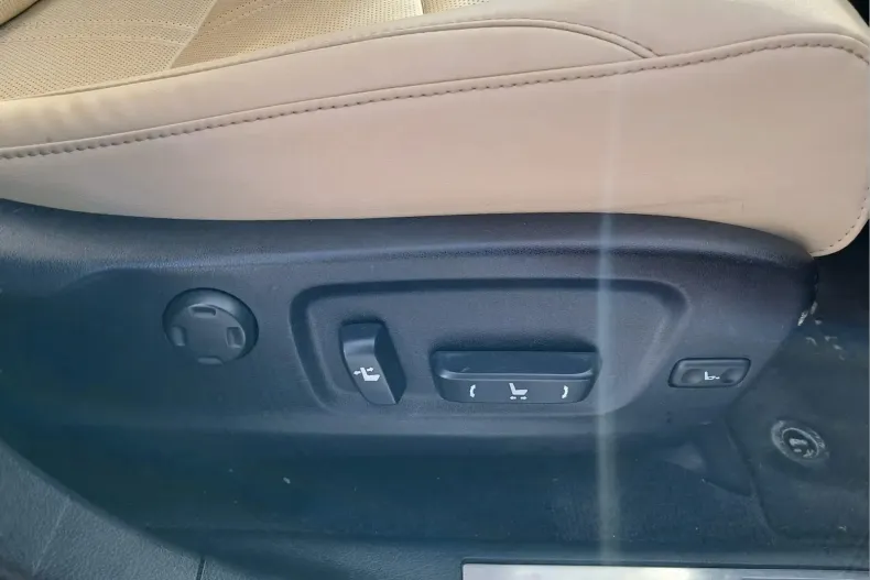 Lexus Seria RX din 2022 cu 77.864 km - oferta LEX184491 - foto 14