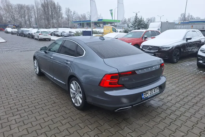 Volvo S90 din 2020 cu 110.627 km - oferta VOL184496 - foto 9