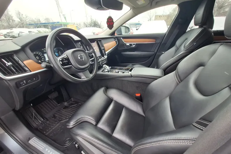 Volvo S90 din 2020 cu 110.627 km - oferta VOL184496 - foto 17