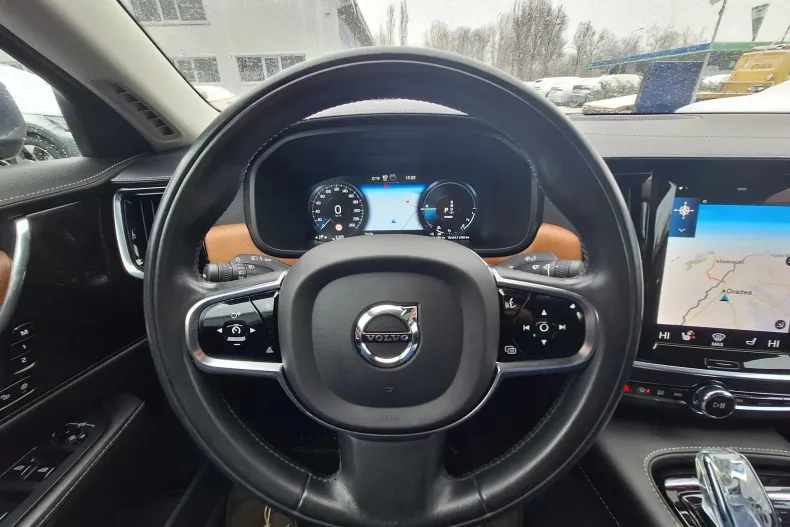 Volvo S90 din 2020 cu 110.627 km - oferta VOL184496 - foto 25