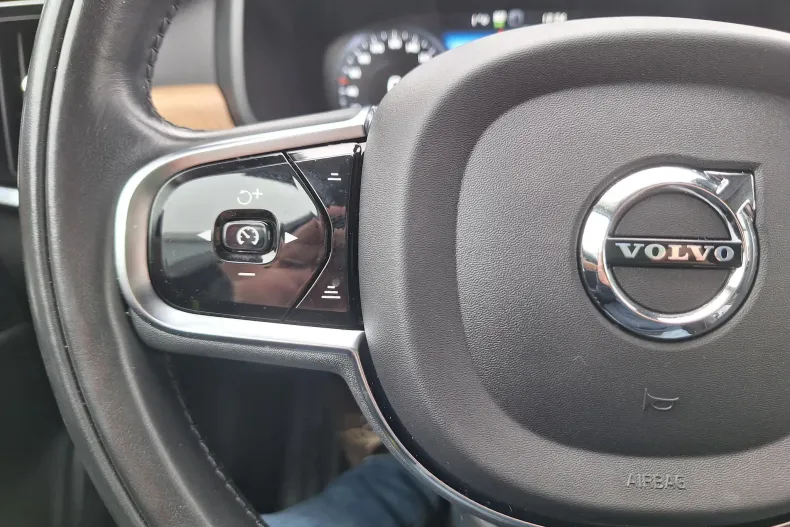 Volvo S90 din 2020 cu 110.627 km - oferta VOL184496 - foto 27