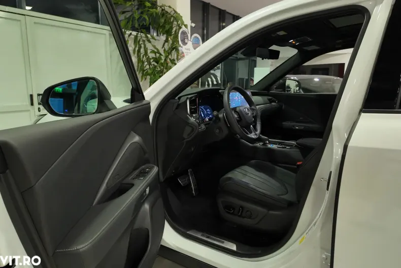 Lexus TX500 H din 2024 cu 17.900 km - oferta LEX184506 - foto 11