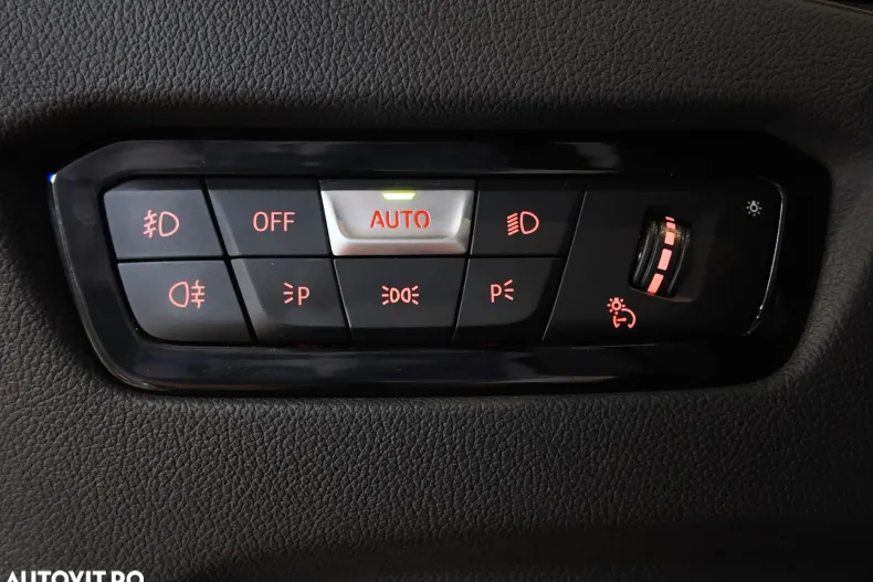 BMW Seria 3 din 2021 cu 152.500 km - oferta BMW184517 - foto 19