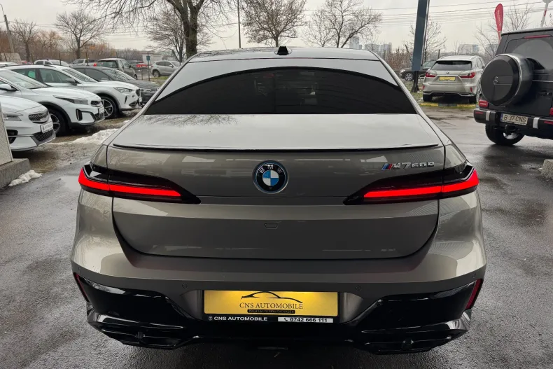 BMW M7 (Modele M) din 2023 cu 35.200 km - oferta BMW184535 - foto 6