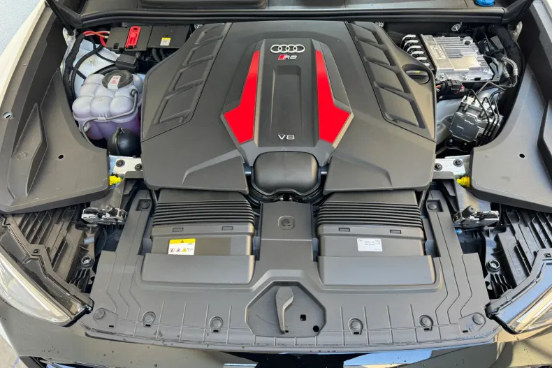 Audi RSQ8 din 2025 cu 13 km - oferta AUD184537 - foto 28