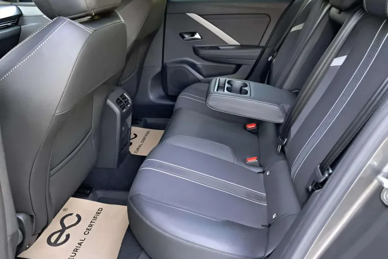 Opel Astra din 2023 cu 17.905 km - oferta OPE184538 - foto 9