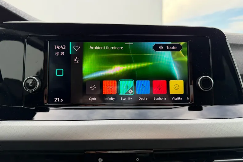 Volkswagen Golf din 2020 cu 46.600 km - oferta VOL184543 - foto 7